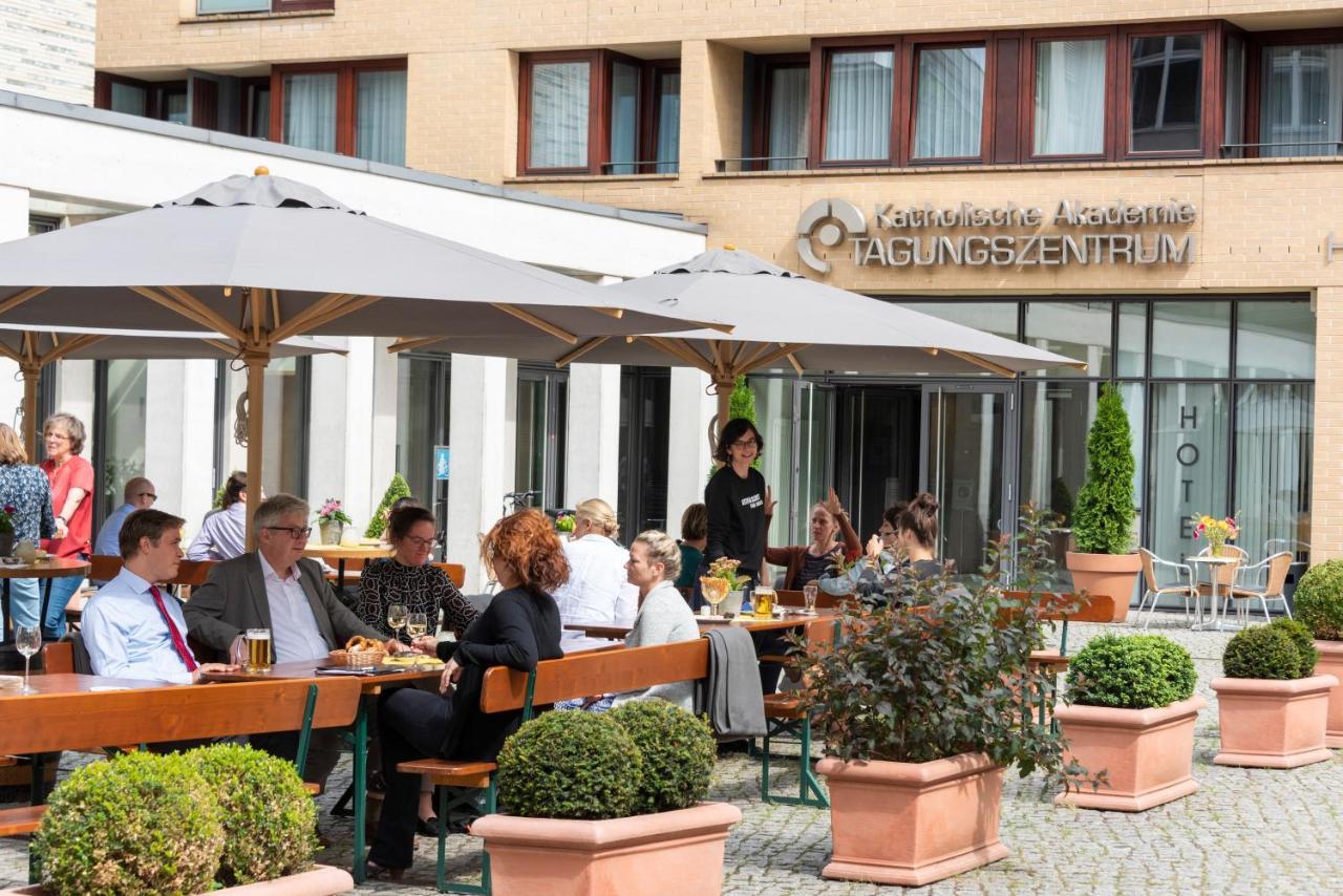Hotel Aquino